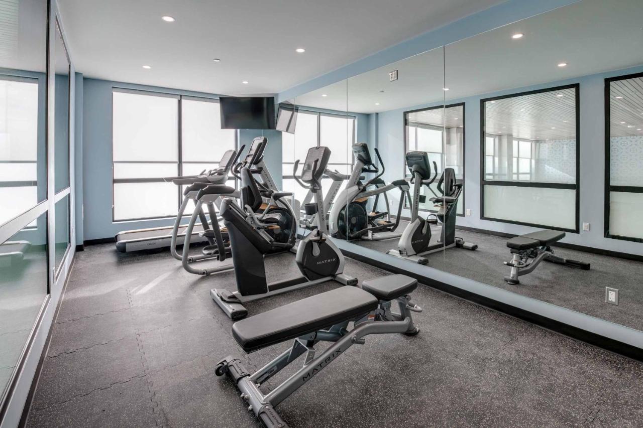 Sandman Signature Saskatoon South Hotel エクステリア 写真