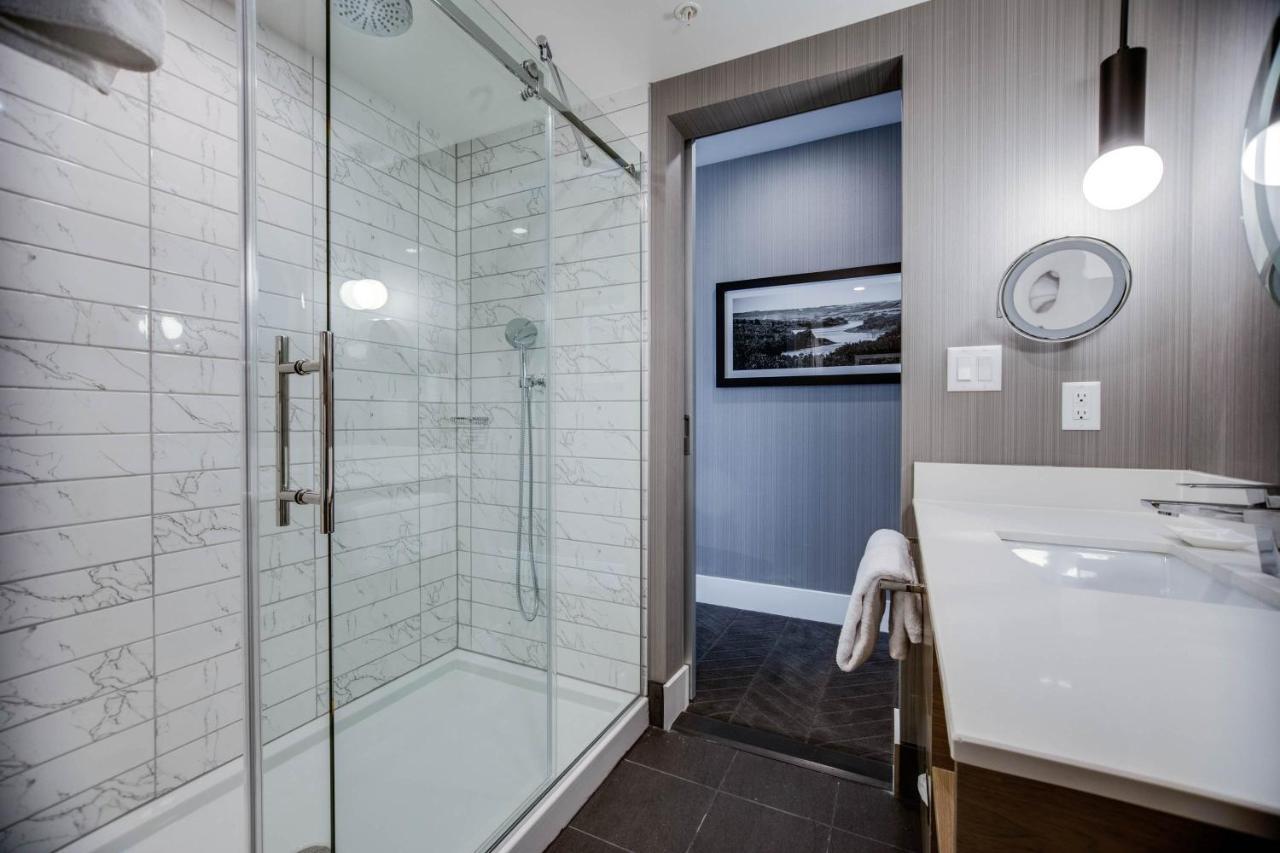Sandman Signature Saskatoon South Hotel エクステリア 写真