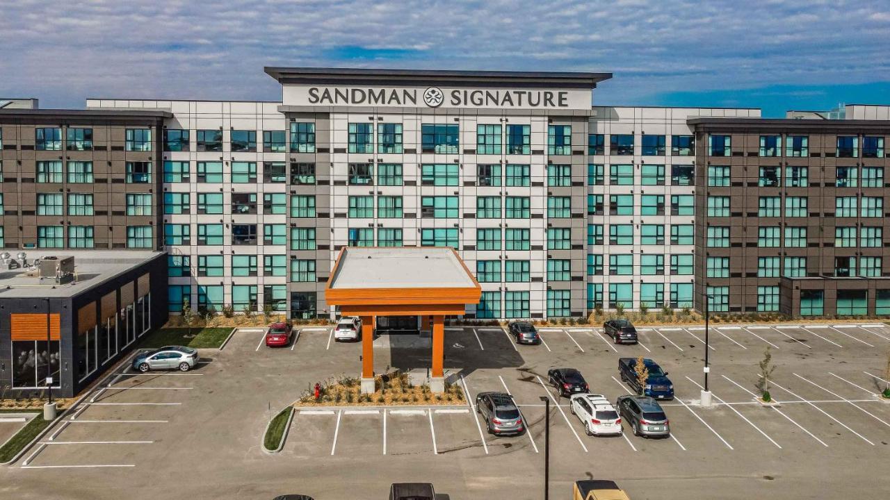 Sandman Signature Saskatoon South Hotel エクステリア 写真