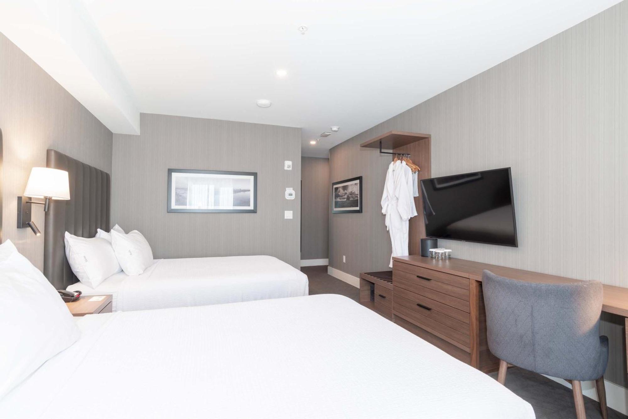 Sandman Signature Saskatoon South Hotel エクステリア 写真
